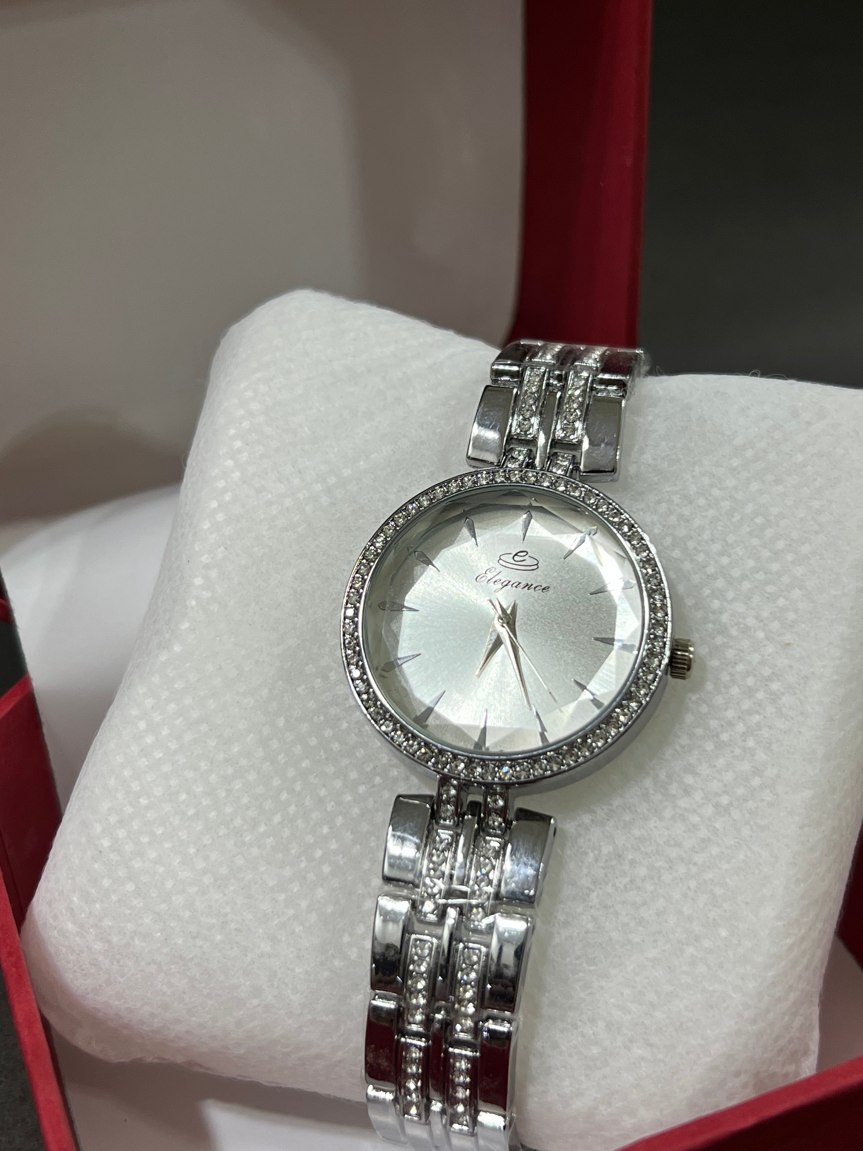 Ladies Elegance Diamond-Set Watch