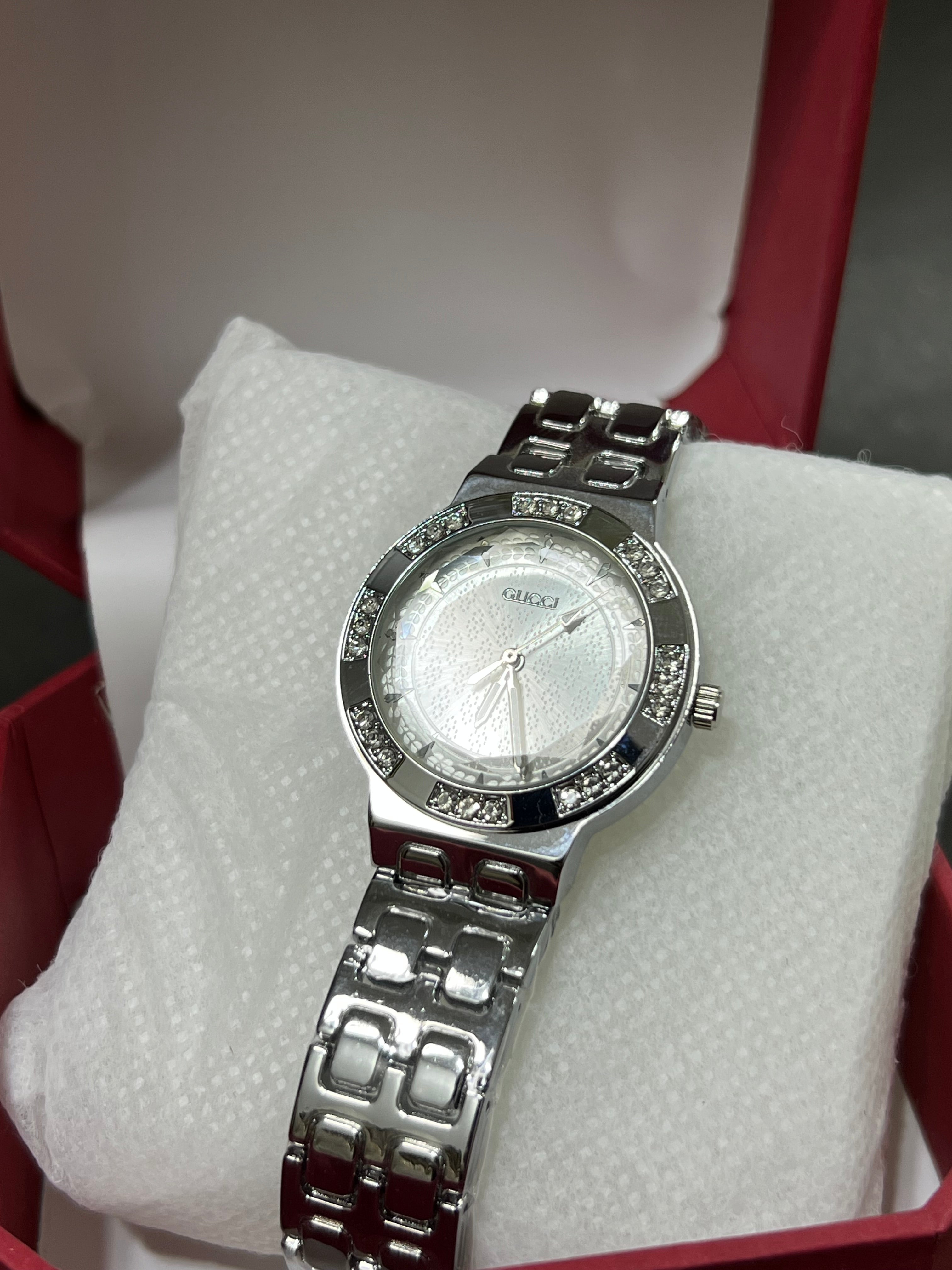 Ladies Gucci Diamond Bezel Bracelet Watch