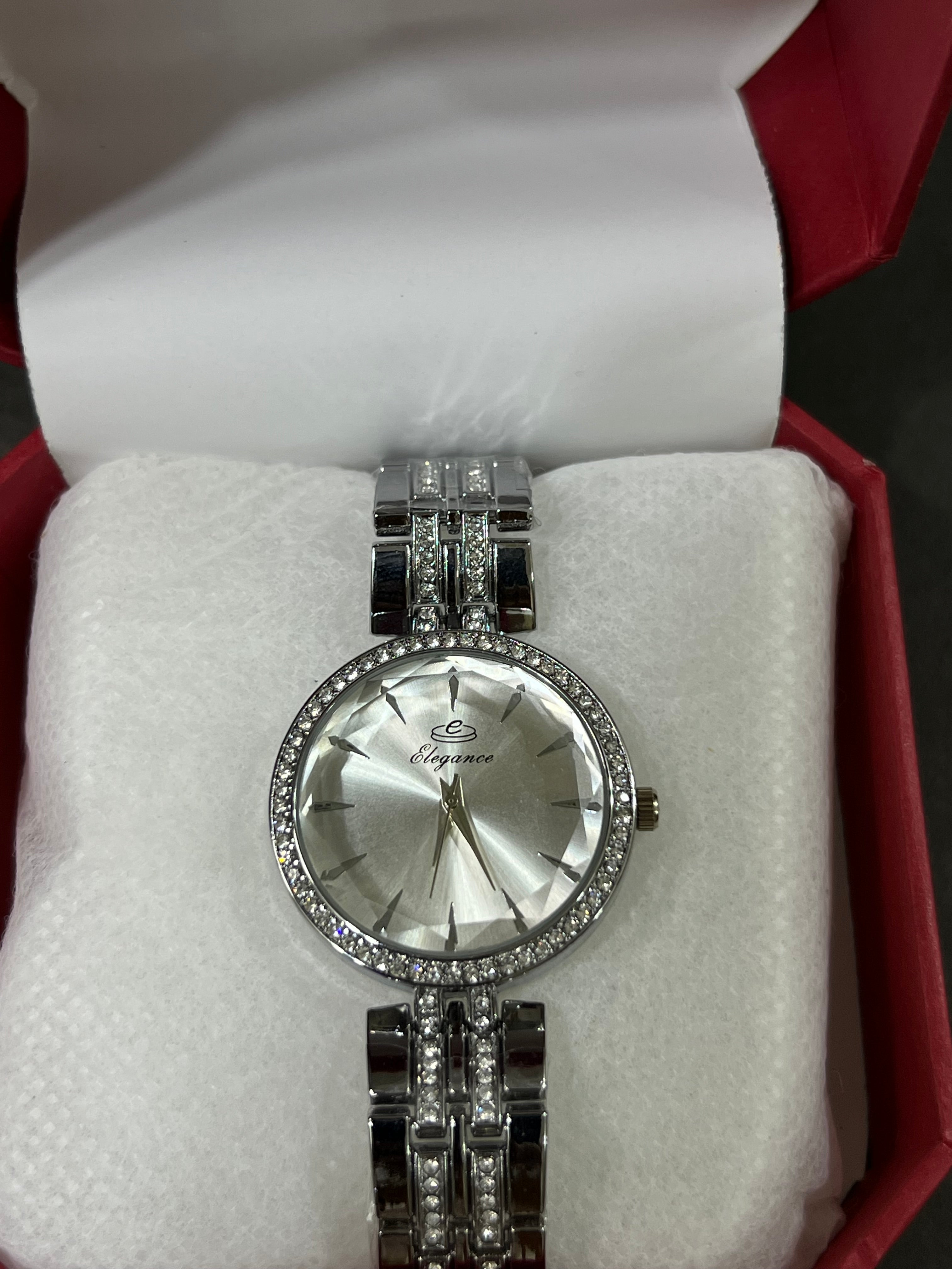 Ladies Elegance Diamond-Set Watch